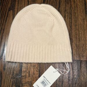 NWT Nordstrom ribbed cashmere beanie